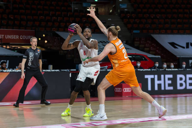 巨星们共同 巨星们共同