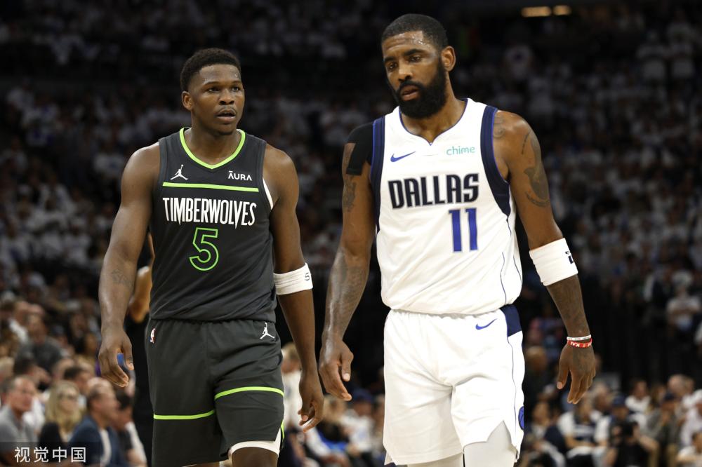 给对方防守 给对方防守