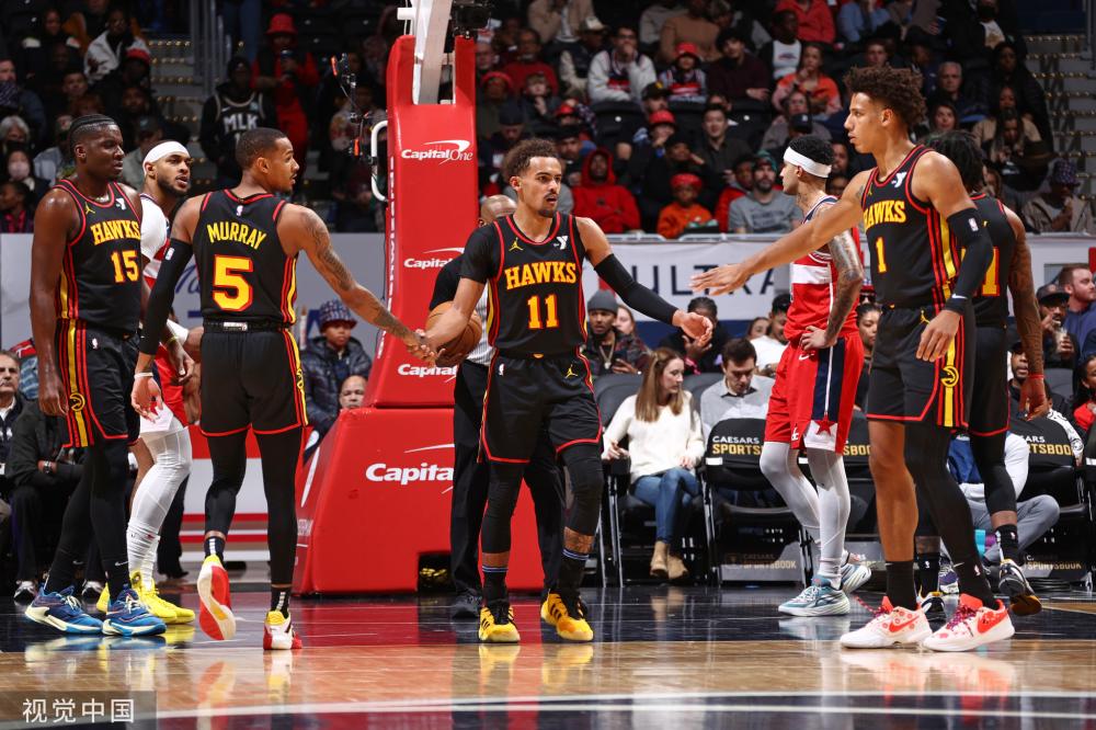 滕哈赫在阿 滕哈赫在阿