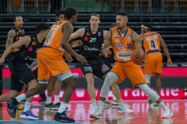 比赛中状态 比赛中状态